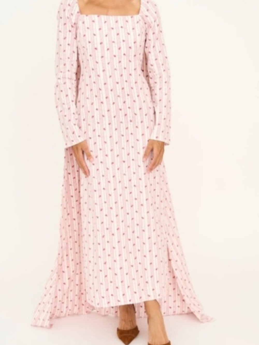 Byrdie Golf Social Wear Square-Neck Long Sleeve Pink Dress with removable cape